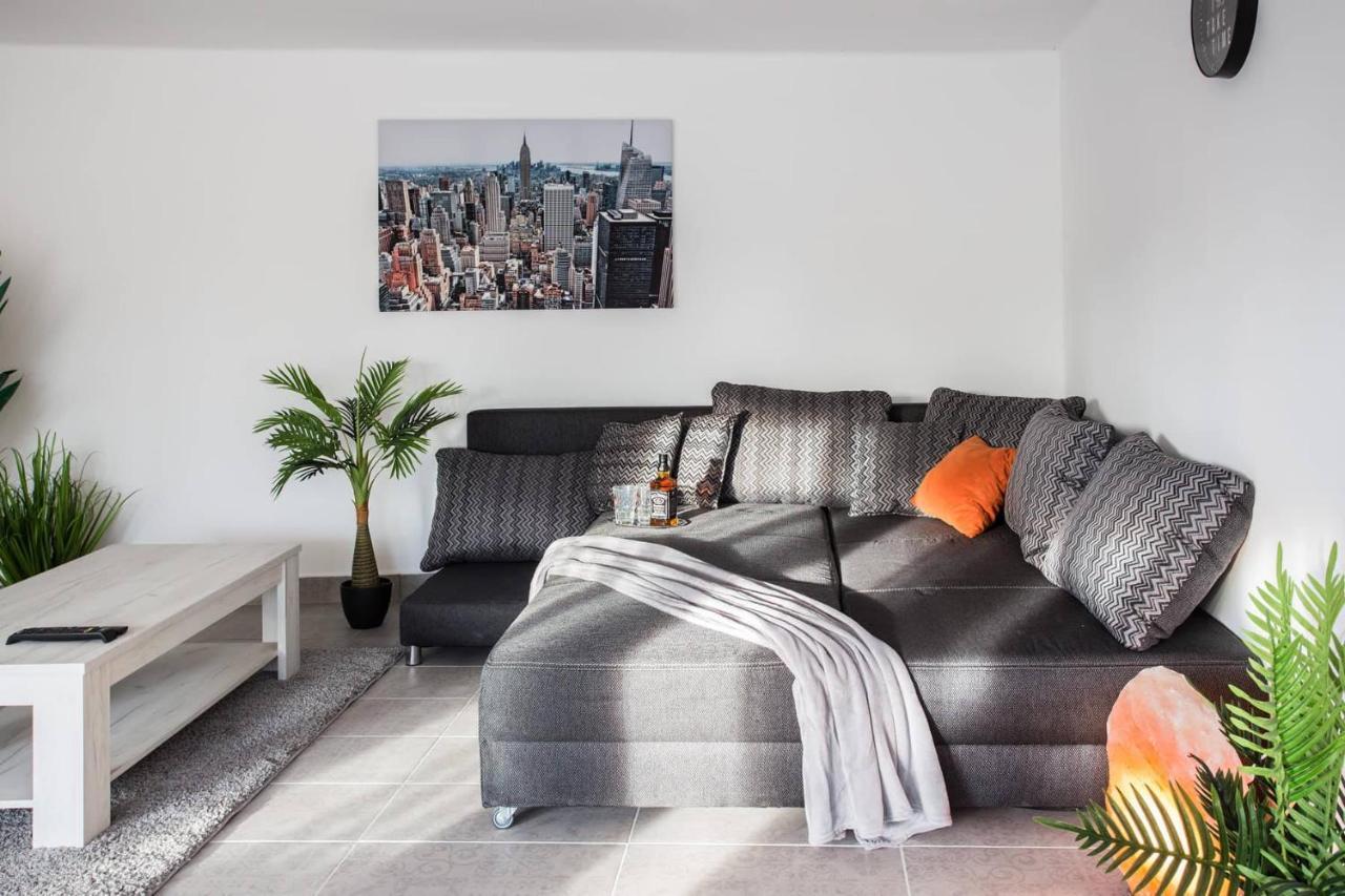 Csigahaz Apartman 佩奇 外观 照片